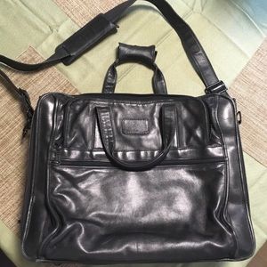 TUMI MESSENGER BAG